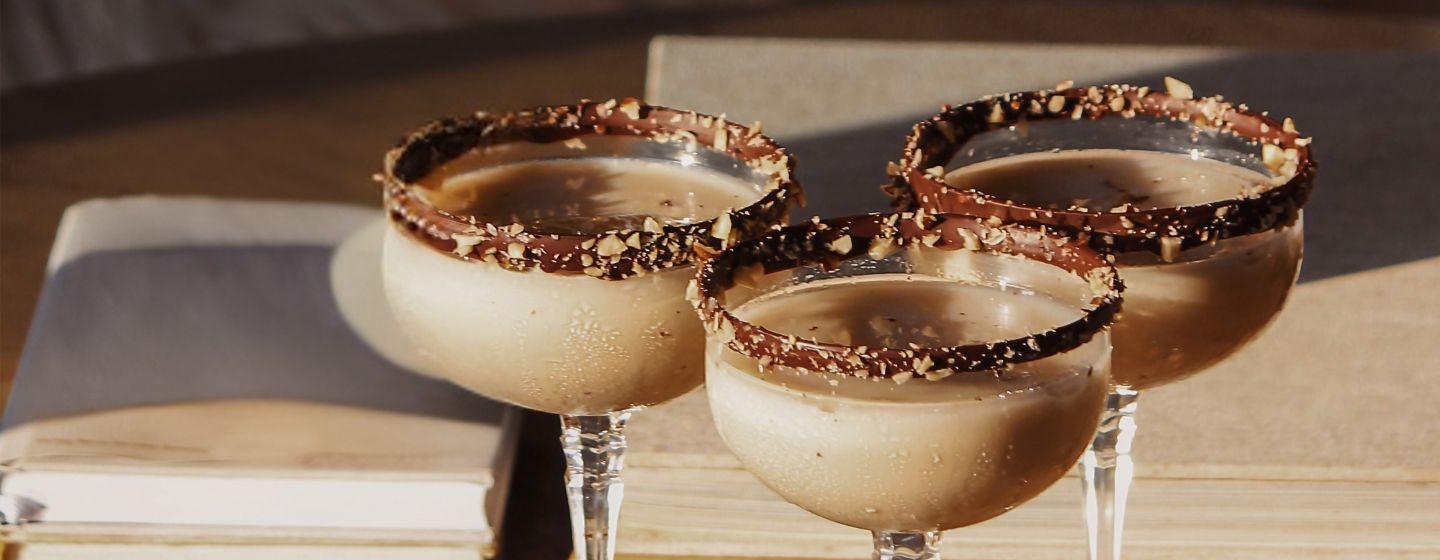 Six Baileys Drinks to Serve at Christmas Baileys Hot Chocolate 