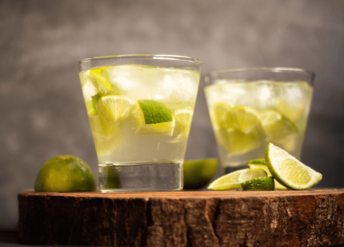 FOTO DE UMA CAIPIRINHA
