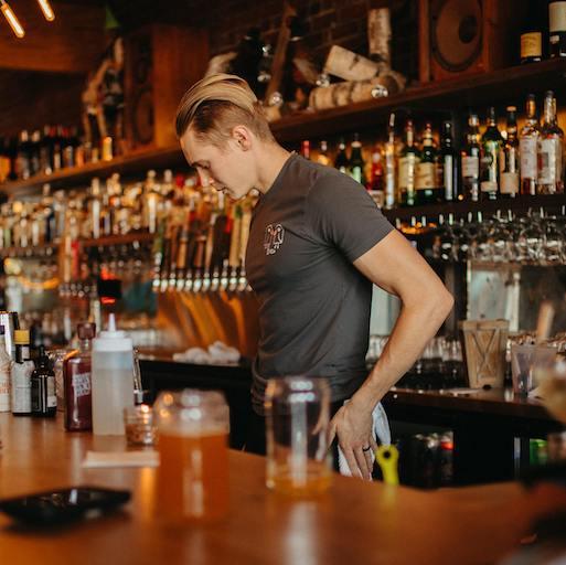 DAS BAR 1X1 FÜR DEINEN START IN DIE BAR-BRANCHE
