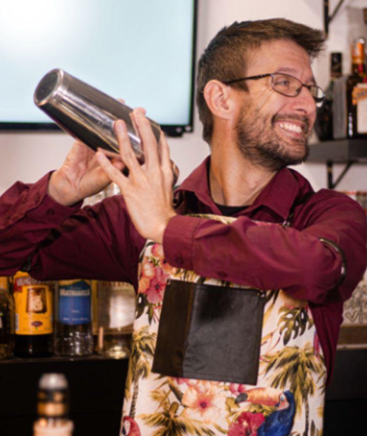  Imagem do Head Bartender André Bueno