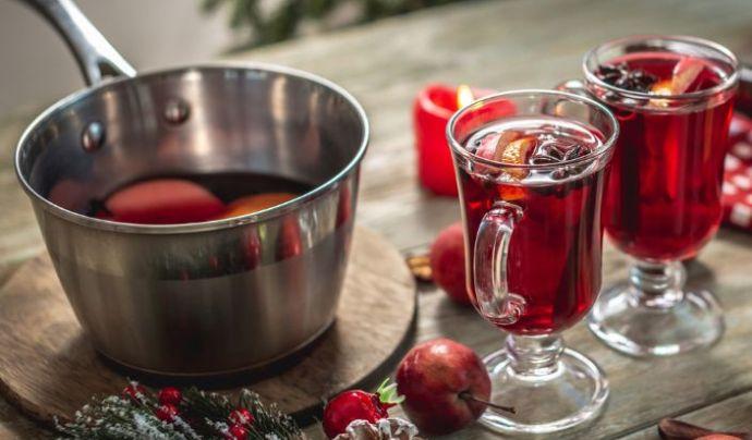 Ponche con Piquete tequila punch.