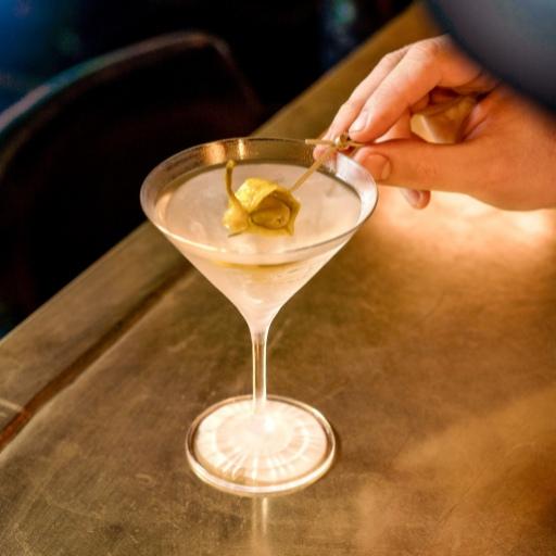 Revelando las principales tendencias en cócteles de 2024: una guía para bartenders