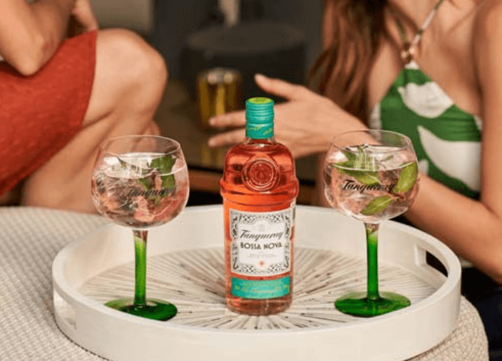 Tanqueray Bossa Nova