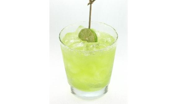 Gimlet de Lima y Albahaca
