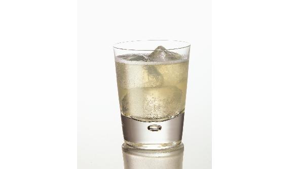 Nectarine Vodka and Tonic