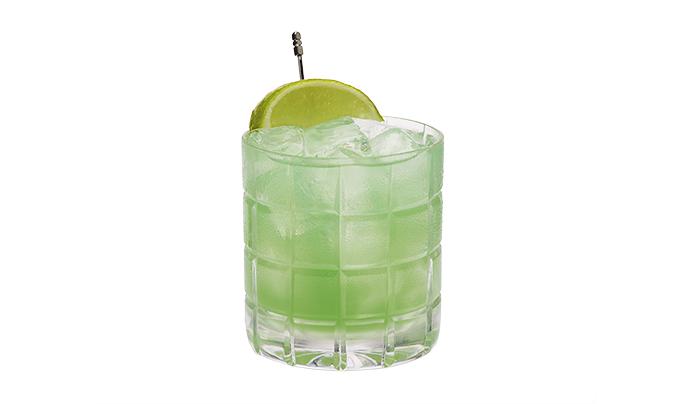 MELON VODKA ON THE ROCKS