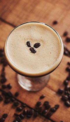 el primer coctel de cafe