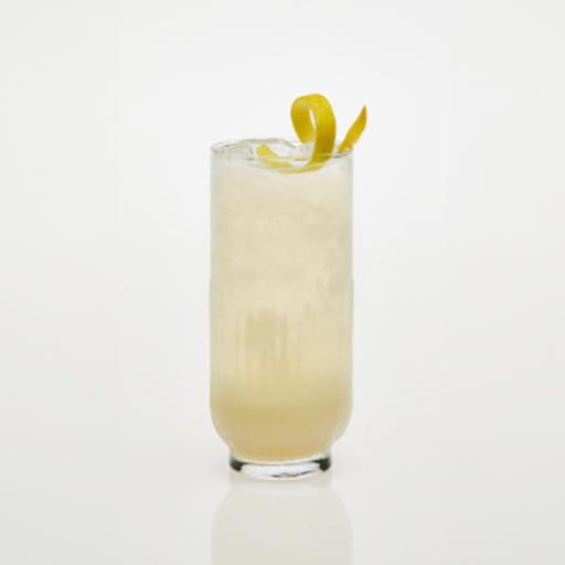Johnnie & Lemon Highball