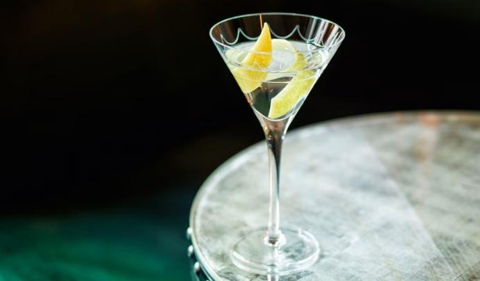 connaught bar gin martini