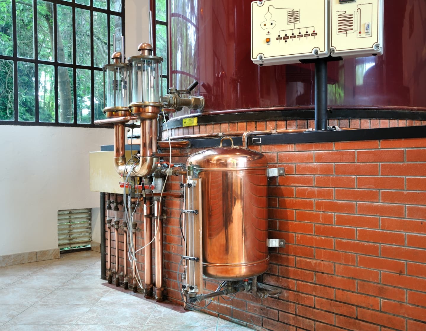 Image of a distillery