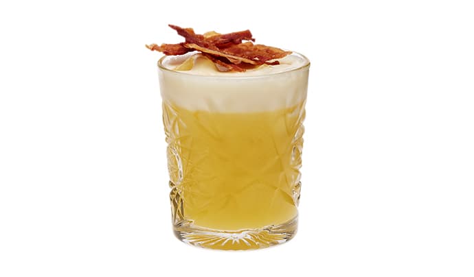 Johnnie Walker Wrapped in Blanket cocktail
