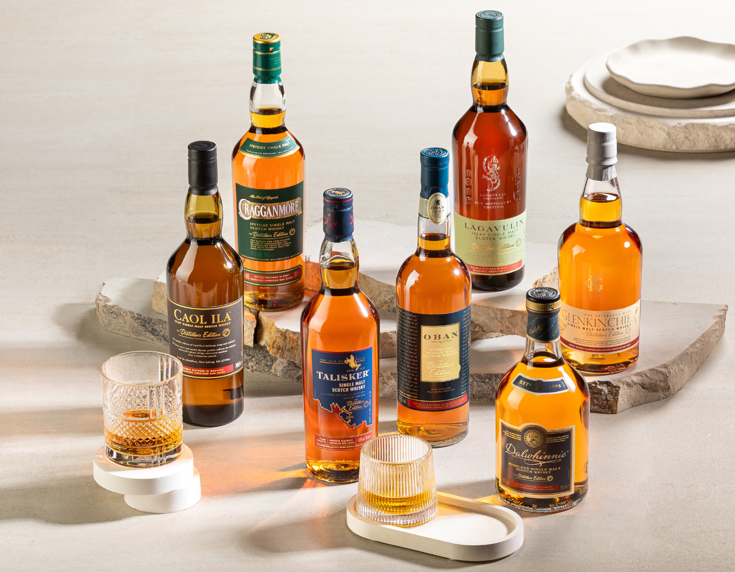 Eine Auswahl an Scotch-Flaschen